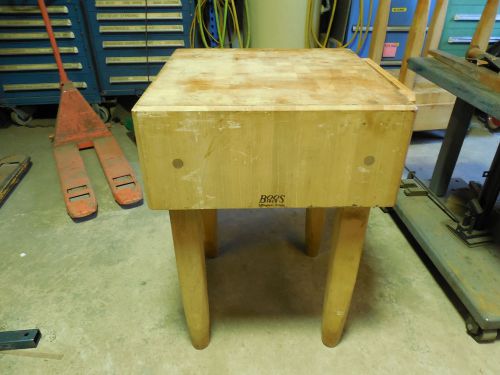 BUTCHER BLOCK 24X24X10  34 HIGH BALEY/BOOS BLOCK EXCELLENT CONDITION.