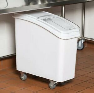 Baker&#039;s Mark 21 Gallon White Plastic Mobile NSF Ingredient Storage Bin with Lid