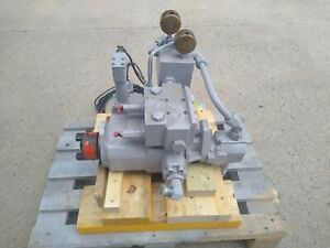 OILGEAR PVW15-RDFY-UTROY HYDRAULIC PUMP, WITH CONTROL CARD L-510010-510