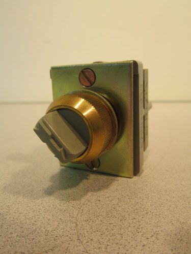 Rotary Switch PN: 5729122G3, NSN 5930014755439, Appears Unused, Priced to Move!