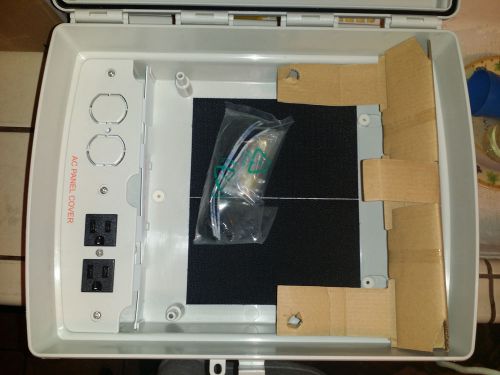 L-Com Enclosure, Weatherproof, Wireless, 14&#034; x 10&#034; x 4&#034;, w/110 VAC Power Module,