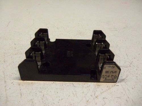 MARATHON 6F30A3B FUSEHOLDER *USED*