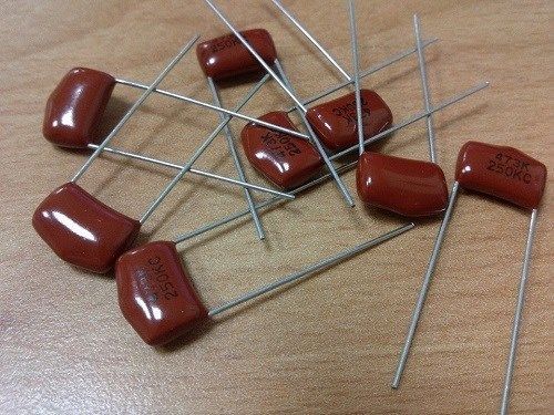 50PCS x 473K 0.047uF 10% 250V Capacitor  Film P10MM