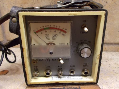 WESTON model: 7521 Field volt meter w leather case