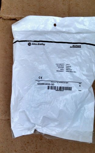 Allen Bradley 42GRR-9000-QD Photoswitch 10-40 VDC NPN/PNP Outputs.  New in pkg.