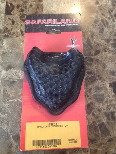 New Safariland Open Top Handcuff Pouch #090-18