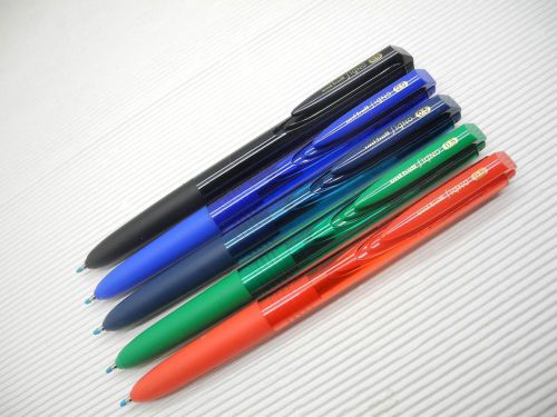 B.Blackx2,Blackx2,Bluex2,Redx2,Greenx2 Uni-Ball Signo UMN-155mm 0.5mm rollerpen