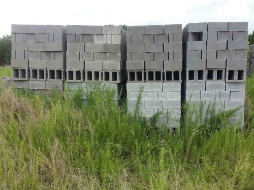 CONCRETE BLOCKS- LOT OF 20,000 - SIZE 12&#039; INCH