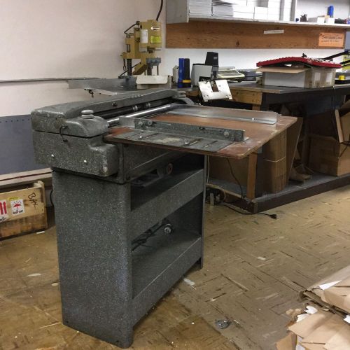 Rosback 25&#034; Scoring &amp; Perfing Machine