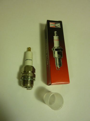 Champion Spark Plug 510  W10  7/8   Hit &amp; Miss  NEW  FREE SHIPPING