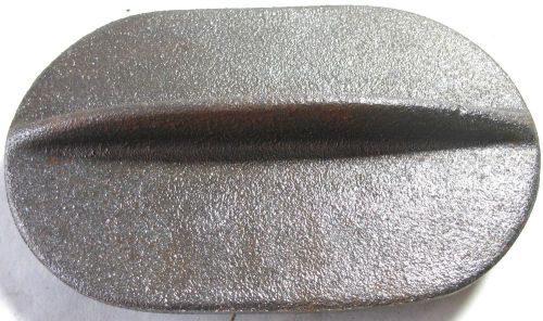 IHC Hopper Lid Nice recast LA LB 1-1/2 2-1/2, 3 &amp; 5 hp Gas Engine