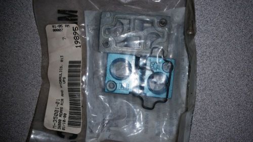 MAC Valves M-35001-01 Isolator Plate Assembly 013  19895