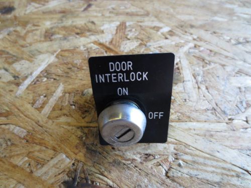 HITACHI SEIKI H-CUT EDM CNC KEY CHUCK KN5-IS KN5-1S ON DOOR INTERLOCK PANEL