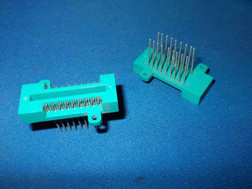 218-3594 W/W TEXTOOL 3M 18-PIN ZIF SOCKET GREEN WIREWRAP LAST ONES