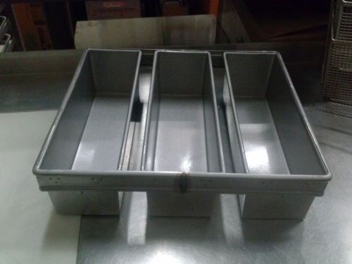 Chicago Metallic Pullman Pan 13 1/2&#034; x 4 1/2&#034; x 4&#034;