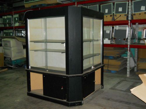 RETAIL SHOWCASE, LARGE BLACK USED