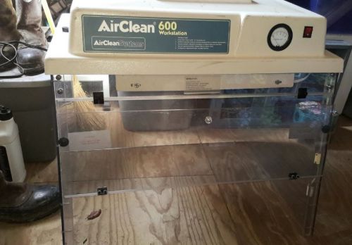 Airclean Systems Airclean 600 PCR Work Station AC648LFUVC