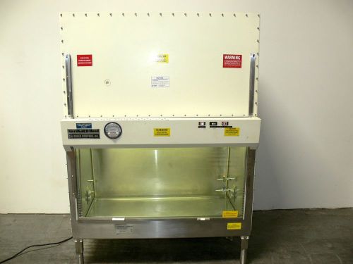 Baker SterilGARD SG-400 4&#039; Biological Safety Cabinet / Hood Class ii Type A/B3