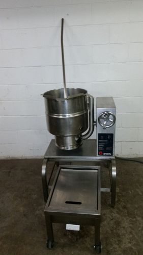 Groen 40 Quart QT Steam Jacketed Kettle Crank Tilt TDBC-40 208 Volt On Stand