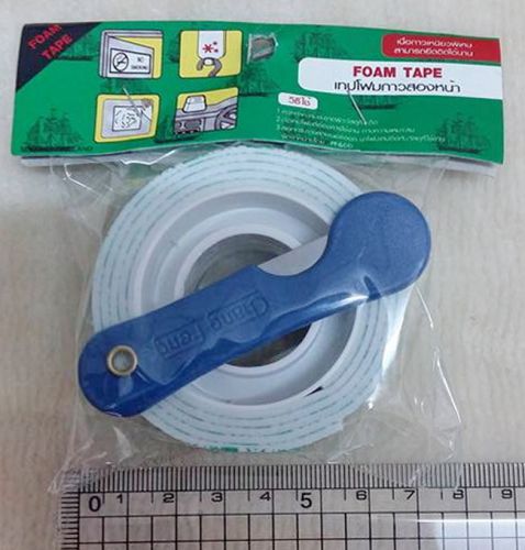 NEW - DOUBLE SIDED TAPE FOAM GLUE Unuse