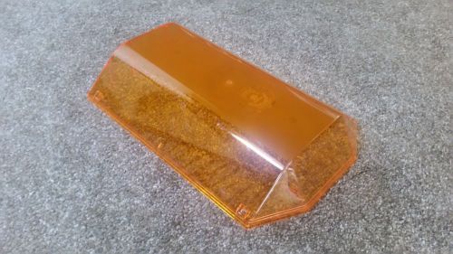 Code 3 / PSE  MX 7000 / Excalibur Lightbar Upper Amber Outboard Lens NOS T02104