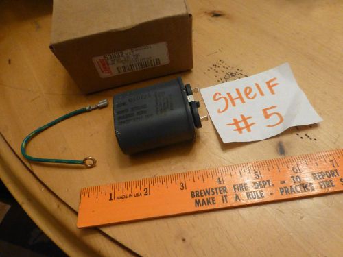 Lennox 53H32 kit 7 MFD 370 vac run CAPACITOR (370V) 53h3201