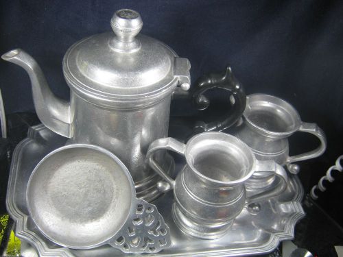 5 Pc Vintage Wilton Armetale RWD Coffee Server, Creamer/Sugar, Serving Tray