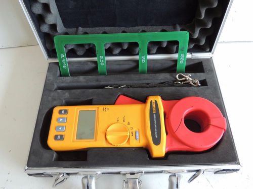 Fluke 1630 earth ground clamp resistance meter awesone condition for sale