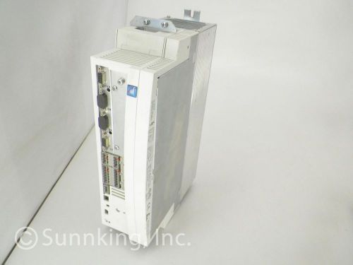 LENZE SERVO DRIVE 3.9A 3.2kVA EVS9323-ES EVS9323ES 33.9323SE.2K.21