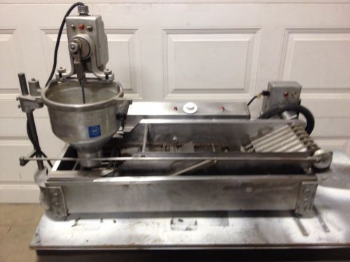 Belshaw Donut Fryer - DR-42 Donut Robot