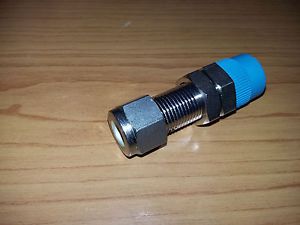 Swagelok SS-600-11-6 Bulkhead,3/8 tube x 3/8 NPT,,several availiable