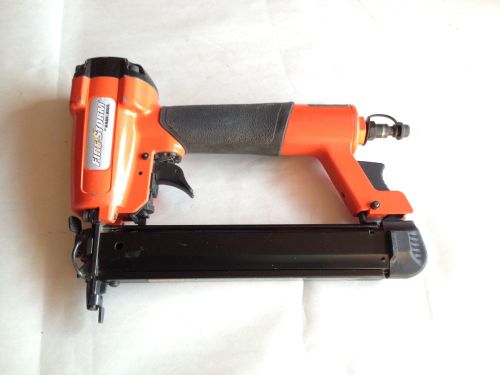 Black &amp; Decker FSBN125 18Ga. Brad Nailer  1 1/4&#034; / 32mm