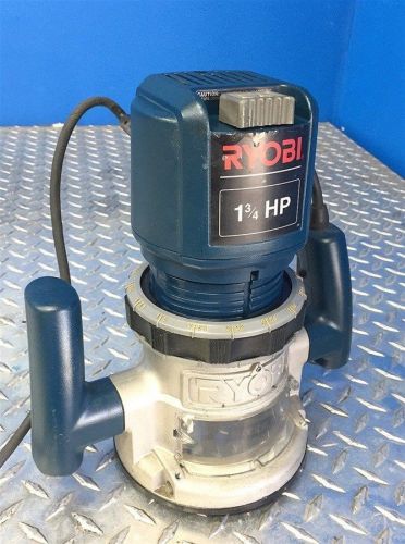 NICE! RYOBI R165U HANDHELD POWER ROUTER 1.75HP + BASE