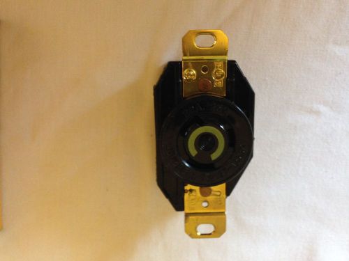 HBL Twist-Lock Receptacle 20 Amp 125VAC or DC Lot of 4 NEW #2310