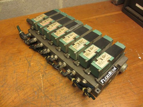 Numatics FlexiBlok Pneumatic Valve Assy w/ 8 Pneumatic Valves 082SA415M019M61