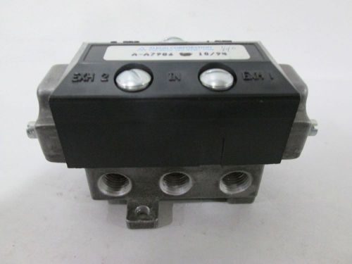 NEW ALKON A-A7986 10/94 1/4 IN PNEUMATIC VALVE BODY MANIFOLD D288556