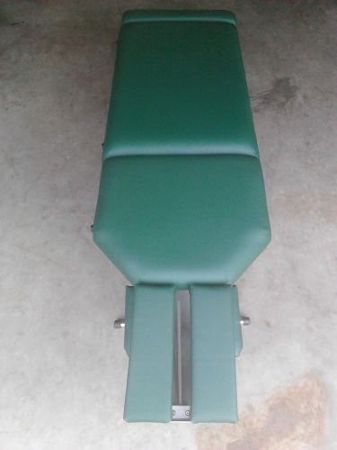 Deluxe portable chiropractic table - green for sale