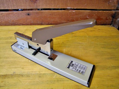 Vintage Boston No. 135 heavy Duty Office Stapler Staple Gun.