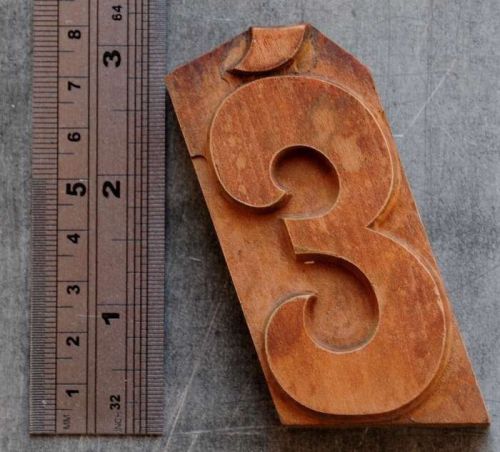 letter &#034;E&#034; fancy letterpress wood block wonderful patina alphabet old vintage