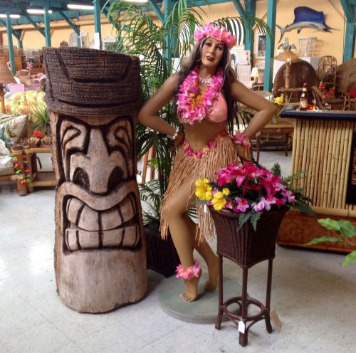 FURNITURE STORE / BUSINESS (HAWAIIAN, TROPICAL, BAMBOO, RATTAN, WICKER, TIKI)