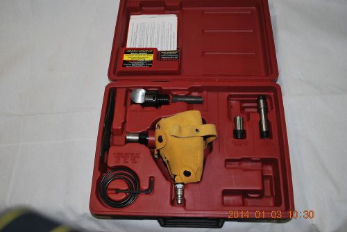 TRADESMAN PRO AIR PALM NAILER KIT