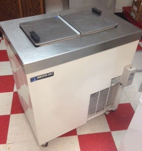 Master-Bilt DC-2S Ice Cream Dipping Cabinet