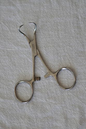 Surgical Towel Clip - quantity 1