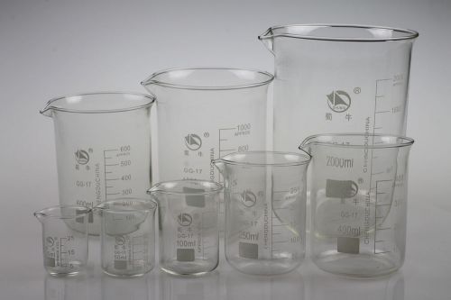 9 pcs borosilicate glass low form graduated beaker set 25ml to 2000ml for sale