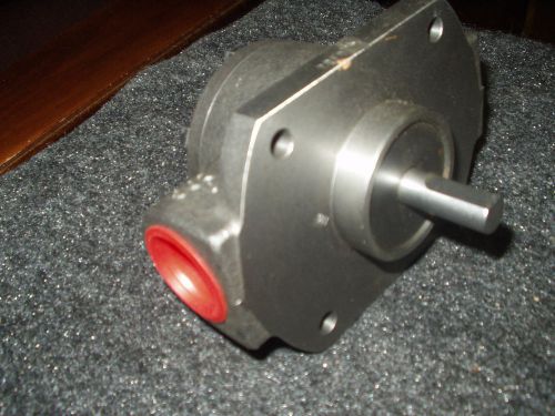 TUTHILL  ?  HYDRAULIC PUMP  1&#034; NPT PORTS  NEW CONDITION NO BOX, 1/2&#034; Shaft