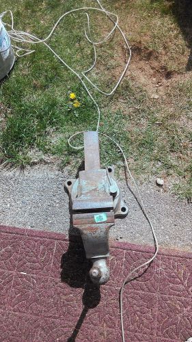 Antique Birtman Electric Rock Island 574 Vise