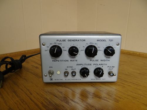 PULSE GENERATOR  Digital Electronics Model 721 vintage 70&#039;s - 80&#039;s works