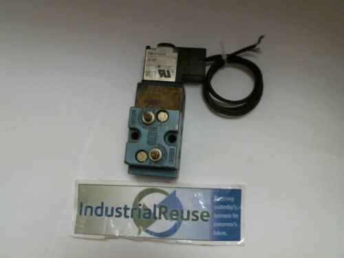 USED PME-611CAAA MAC SOLENOID Valve 712C-12-PI-113CA