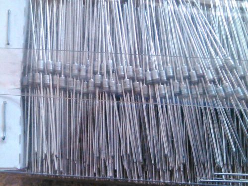 100-PCS DIODE/ ZENER 12V 1W 2-PIN DO-41 MOTOROLA ORIGINAL 1N4742A 1N4742