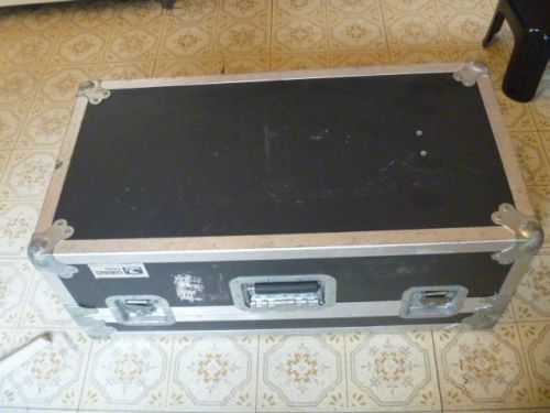 Viking Case 28.5&#034;x14.5&#034;x11&#034;  O. D.   Pro Equipment Travel / Shipping Case